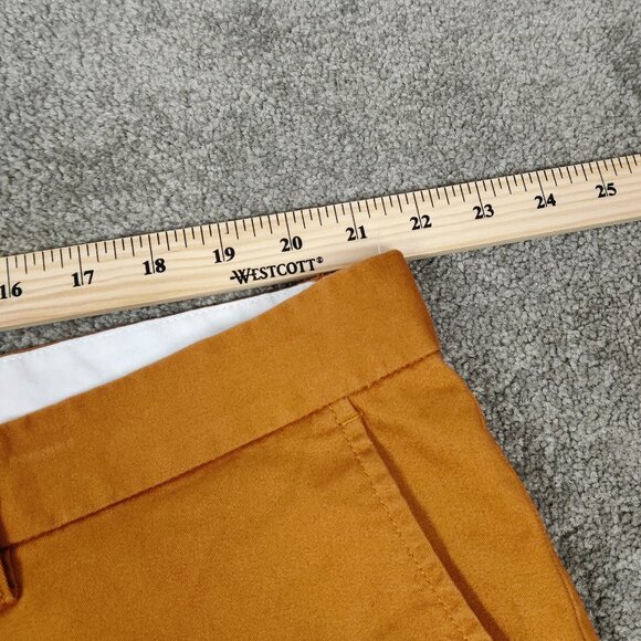 Old Navy Men's Ultimate Slim Shorts Sz 42 T Camel Brown Cotton Casual Flat Front - Picture 7 of 9